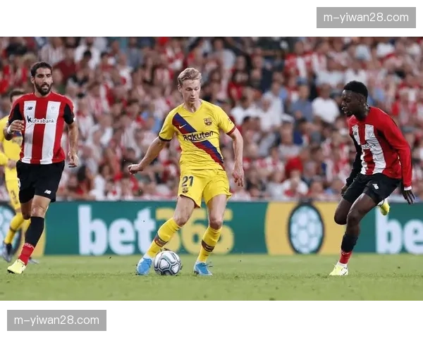 巴塞罗那当地媒体爆料，球队近日加练项目包括“5v5快速攻防转换小场对抗”